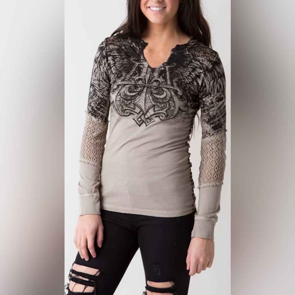 Affliction Govache Top Graphic Split Neck Bling Grunge Crochet Raw Edge Size Lrg - Picture 7 of 11